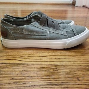 Blowfish Malibu Grey Canvas Shoes